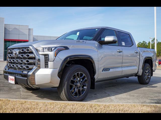 2025 Toyota Tundra Platinum HV