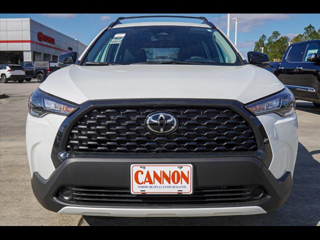 2025 Toyota Corolla Cross LE