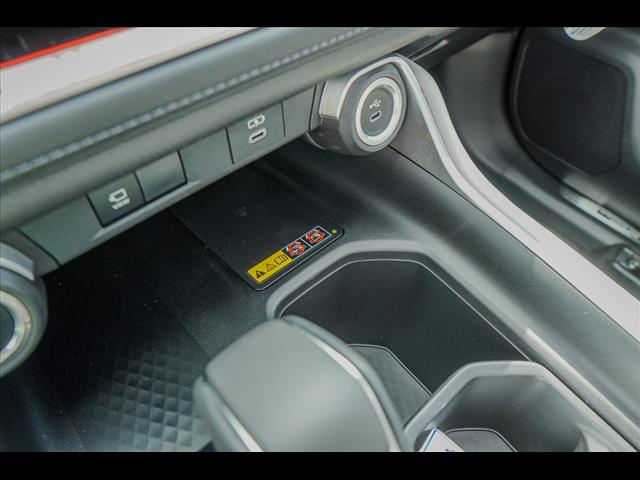 2025 Toyota Grand Highlander Hybrid LE