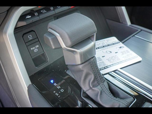 2025 Toyota Tundra Platinum HV
