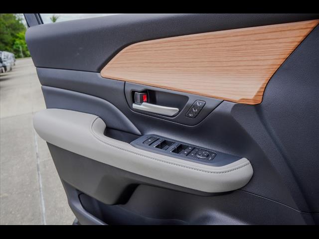 2025 Toyota Grand Highlander Limited