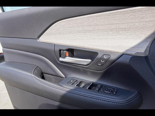 2025 Toyota Grand Highlander Hybrid Limited