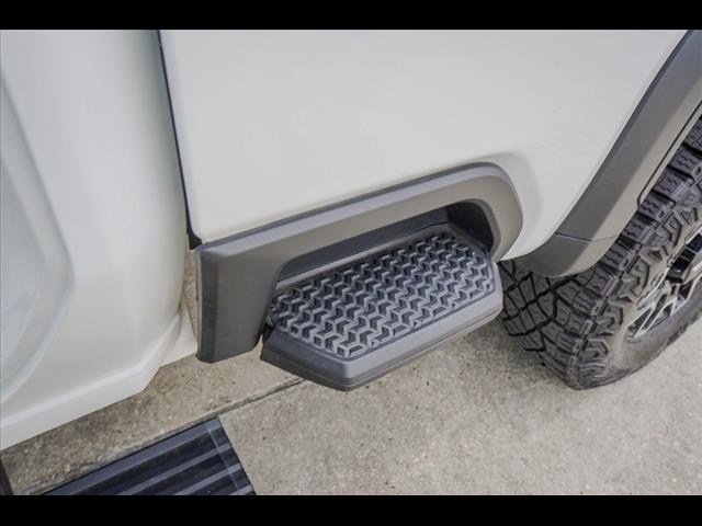 2024 GMC Sierra 2500HD AT4X