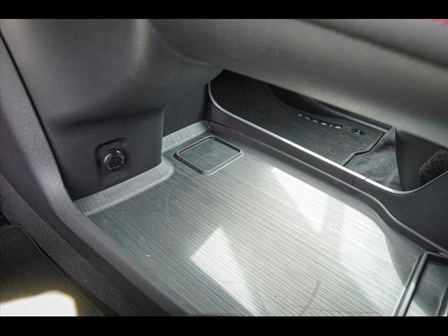 2025 Toyota Sienna XSE 7-Passenger