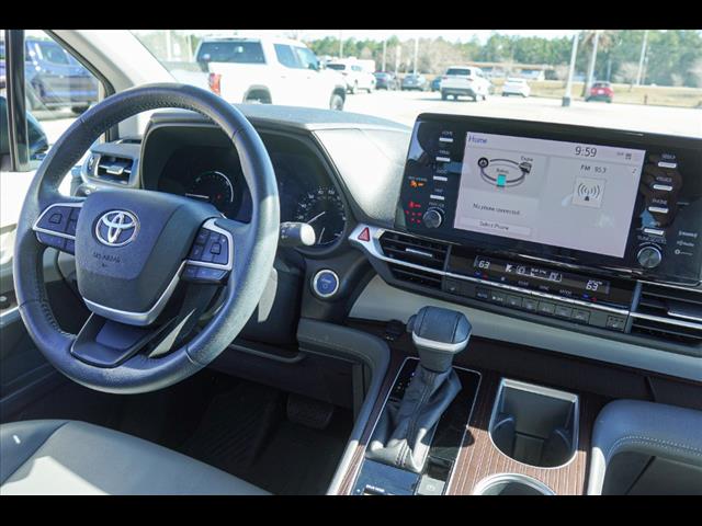 2021 Toyota Sienna XLE 7-Passenger