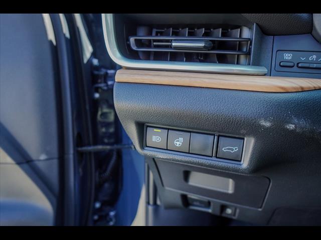2025 Toyota Grand Highlander Platinum