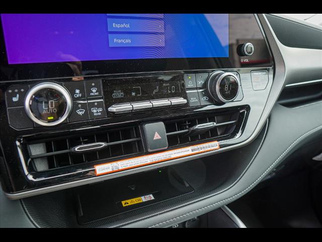 2025 Toyota Highlander Hybrid XLE