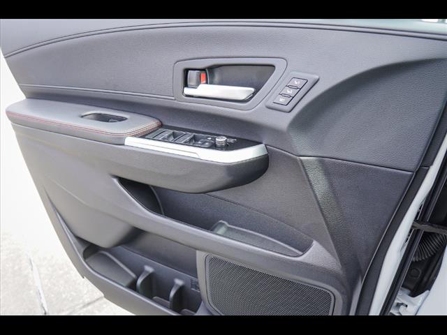 2025 Toyota Sienna XSE 7-Passenger