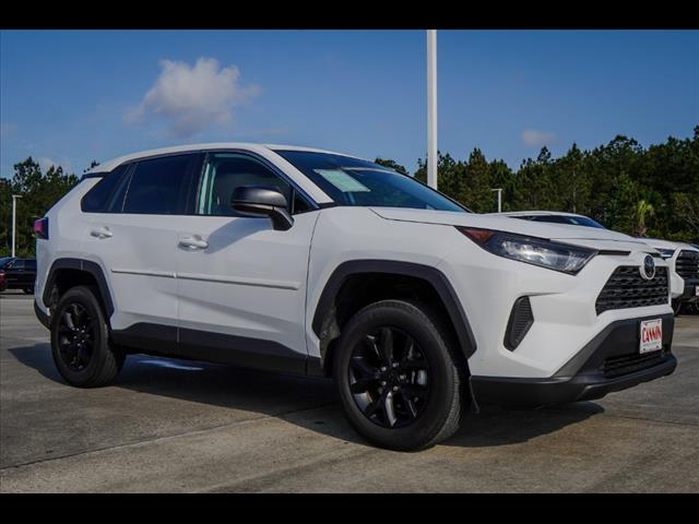 2022 Toyota RAV4 LE