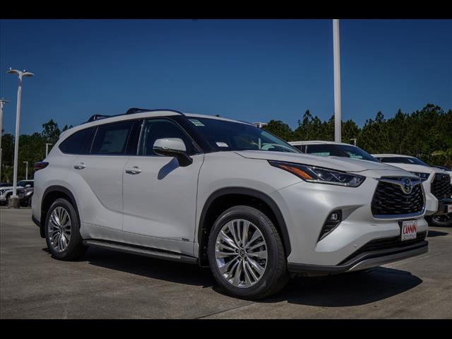 2025 Toyota Highlander Hybrid Platinum
