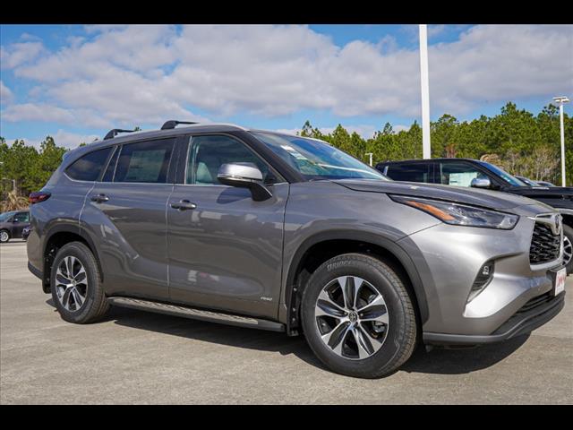 2025 Toyota Highlander Hybrid XLE