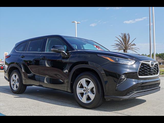 2022 Toyota Highlander LE