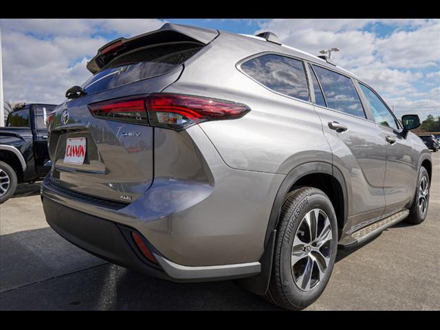 2025 Toyota Highlander Hybrid XLE