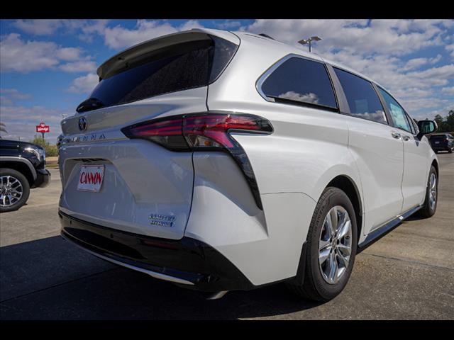2024 Toyota Sienna Limited 7-Passenger