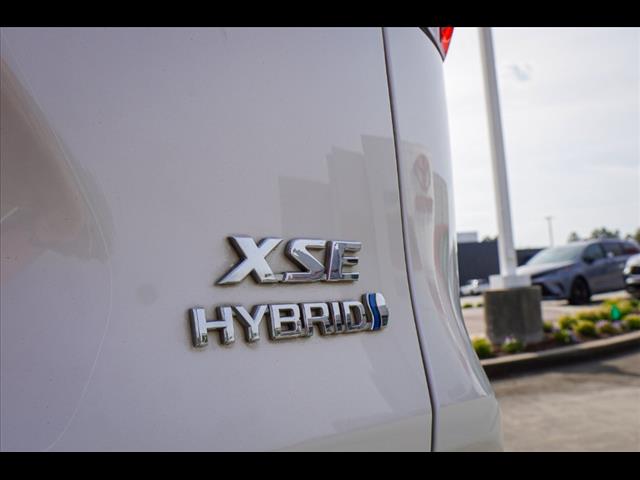 2019 Toyota RAV4 Hybrid XSE