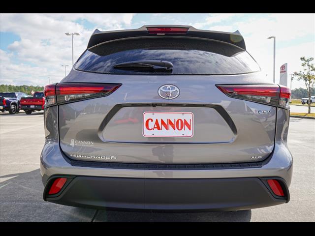 2025 Toyota Highlander Hybrid XLE