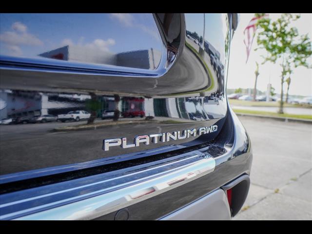 2025 Toyota Highlander Platinum