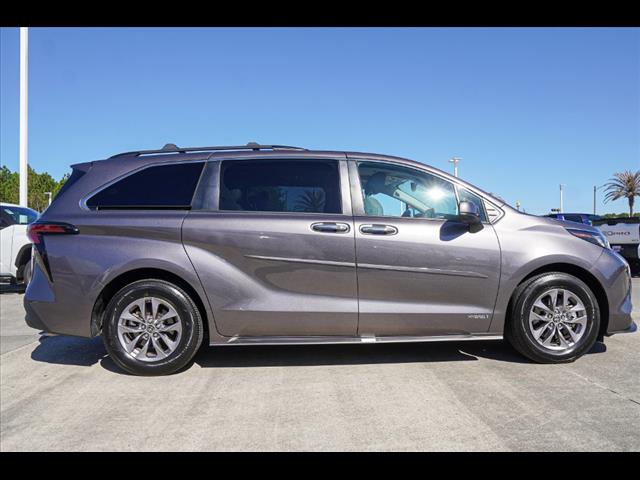 2021 Toyota Sienna XLE 7-Passenger