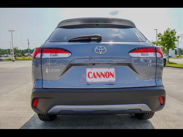 2024 Toyota Corolla Cross LE