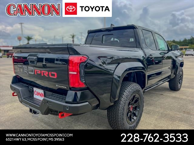 2025 Toyota Tacoma TRD Off-Road HV