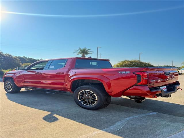 2025 Toyota Tacoma TRD Sport HV