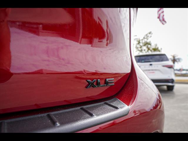 2025 Toyota Highlander Hybrid XLE