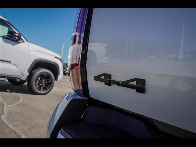 2025 Toyota Tundra Platinum HV