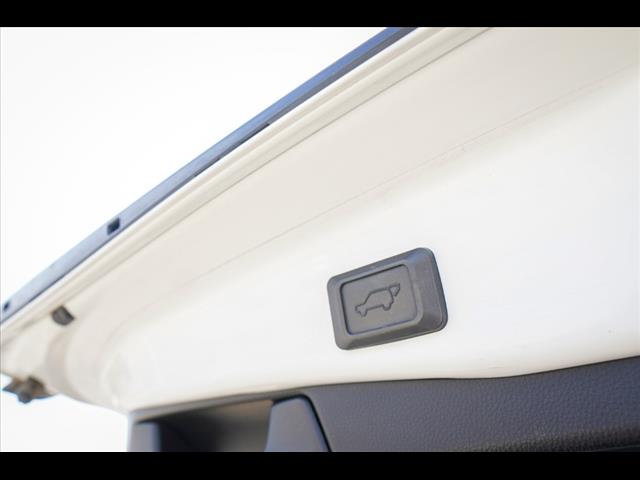 2019 Toyota RAV4 Hybrid XSE