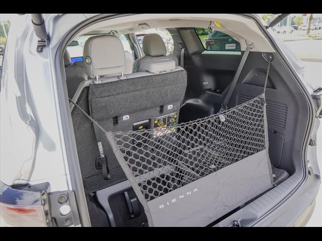 2025 Toyota Sienna XLE 8-Passenger