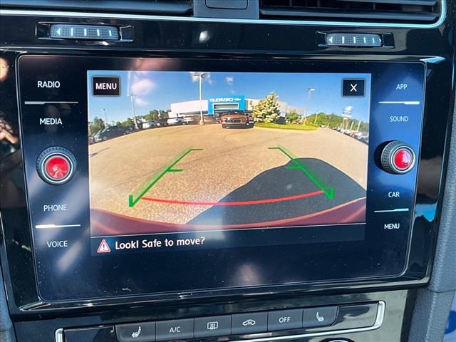 2020 Volkswagen Golf GTI SE
