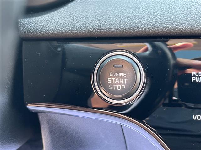 2022 Kia Sportage EX