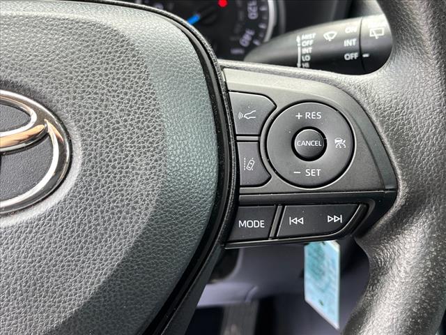 2022 Toyota RAV4 Hybrid LE