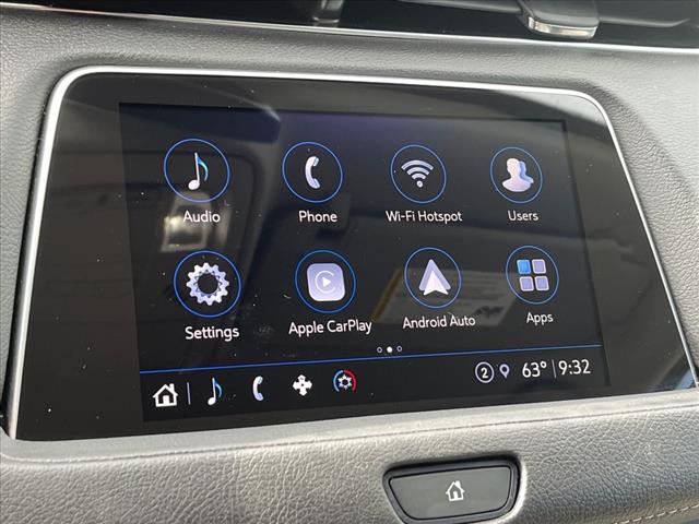 2022 Cadillac XT4 Premium Luxury