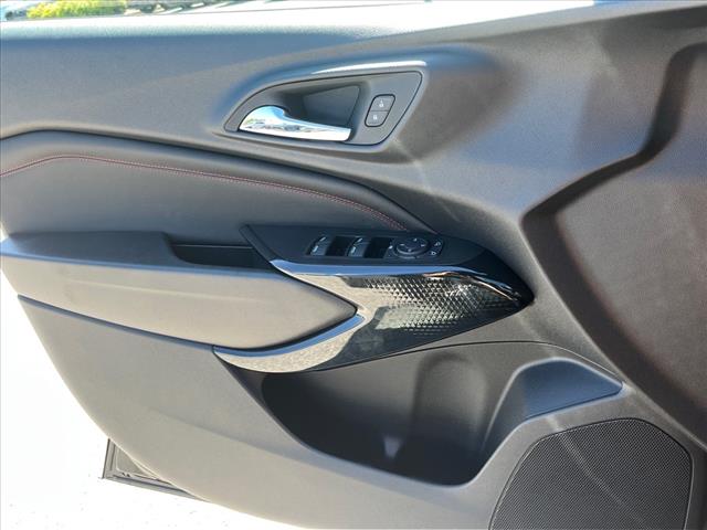 2025 Chevrolet Trax RS