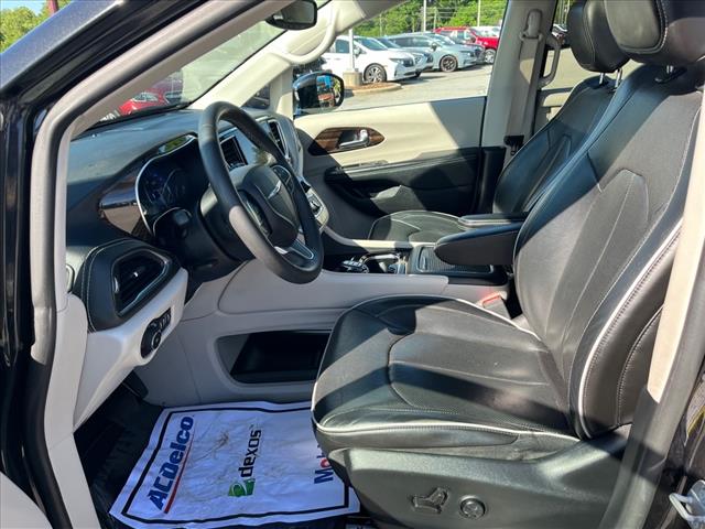 2022 Chrysler Pacifica Limited