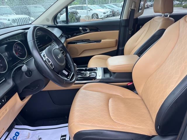 2022 Kia Carnival EX