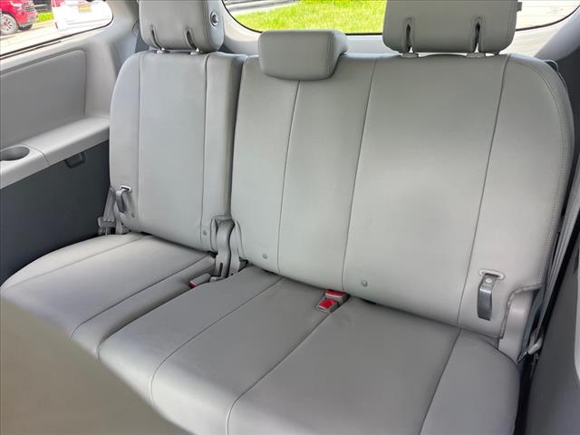 2020 Toyota Sienna XLE 7-Passenger Auto Access Seat