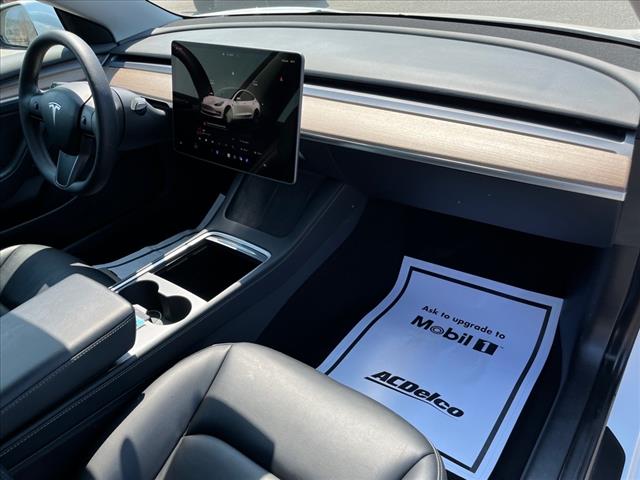 2022 Tesla Model 3 Base