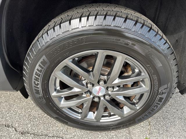2017 GMC Acadia SLT-1