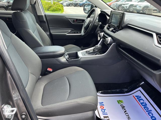 2022 Toyota RAV4 Hybrid LE