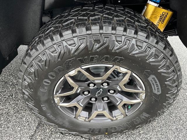 2025 Chevrolet Colorado ZR2