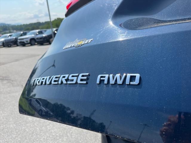 2023 Chevrolet Traverse LT Cloth