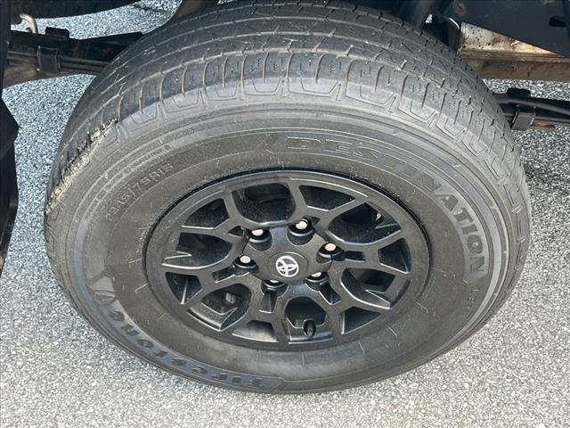 2022 Toyota Tacoma SR5 V6