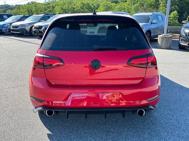 2020 Volkswagen Golf GTI SE