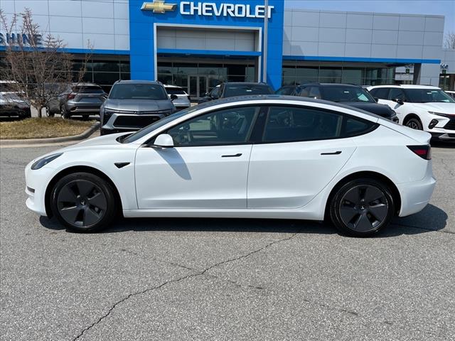 2022 Tesla Model 3 Base