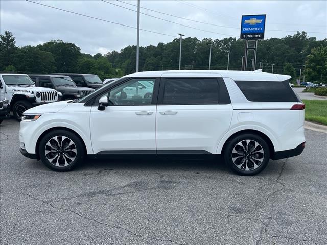 2022 Kia Carnival EX