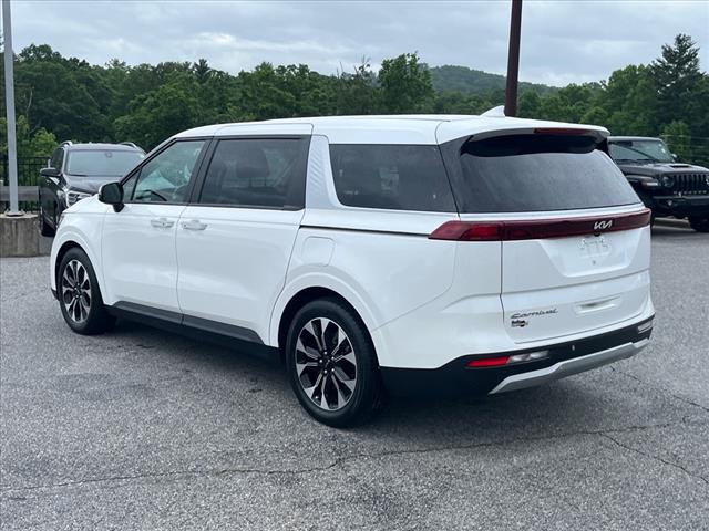 2022 Kia Carnival EX