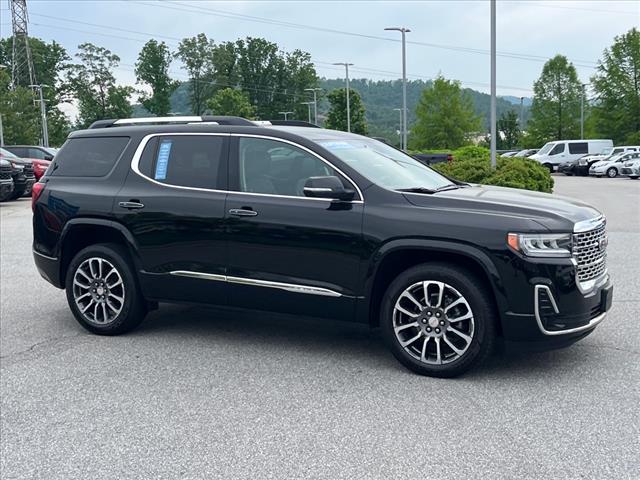 2022 GMC Acadia Denali