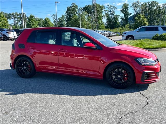 2020 Volkswagen Golf GTI SE