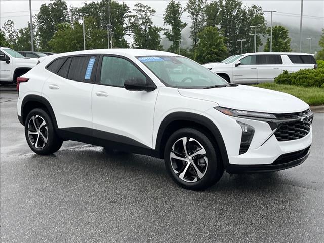 2025 Chevrolet Trax RS
